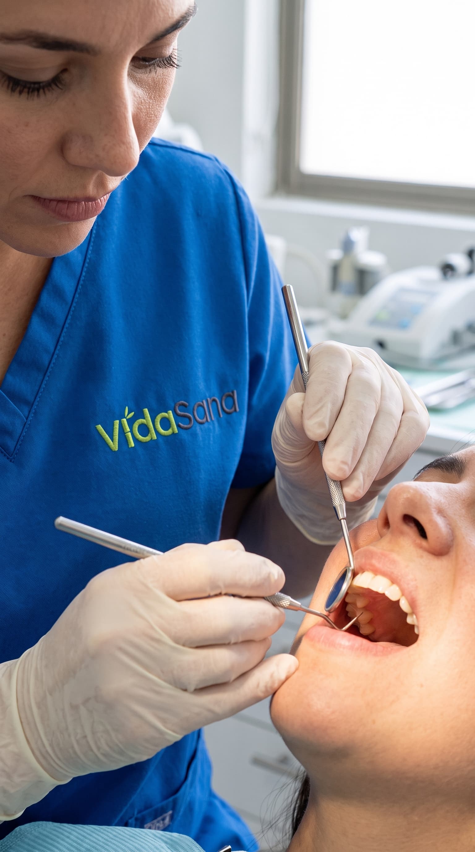 SALUD MÉDICA Y DENTAL INTEGRAL